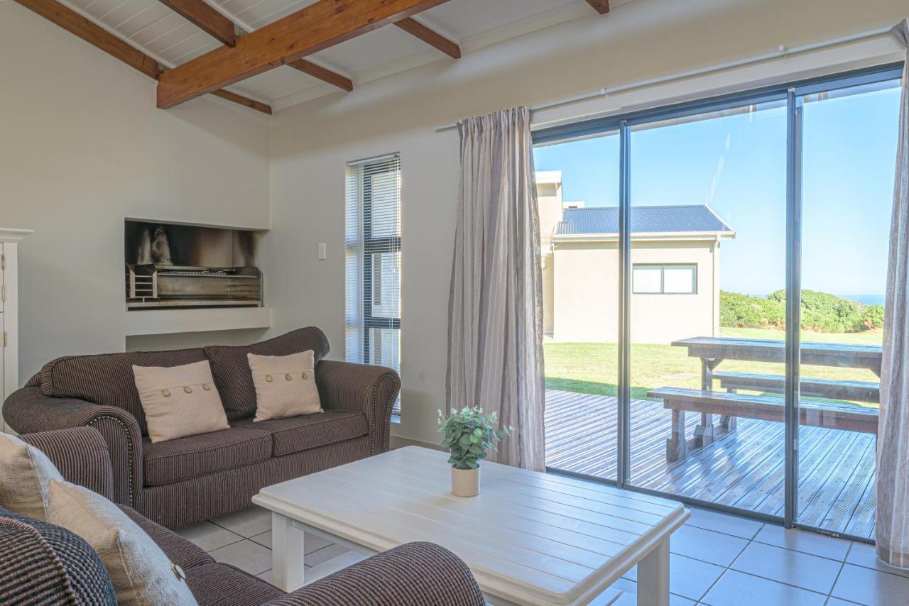 Fynbos Golf And Country Estate Hotel Eersterivierstrand Buitenkant foto