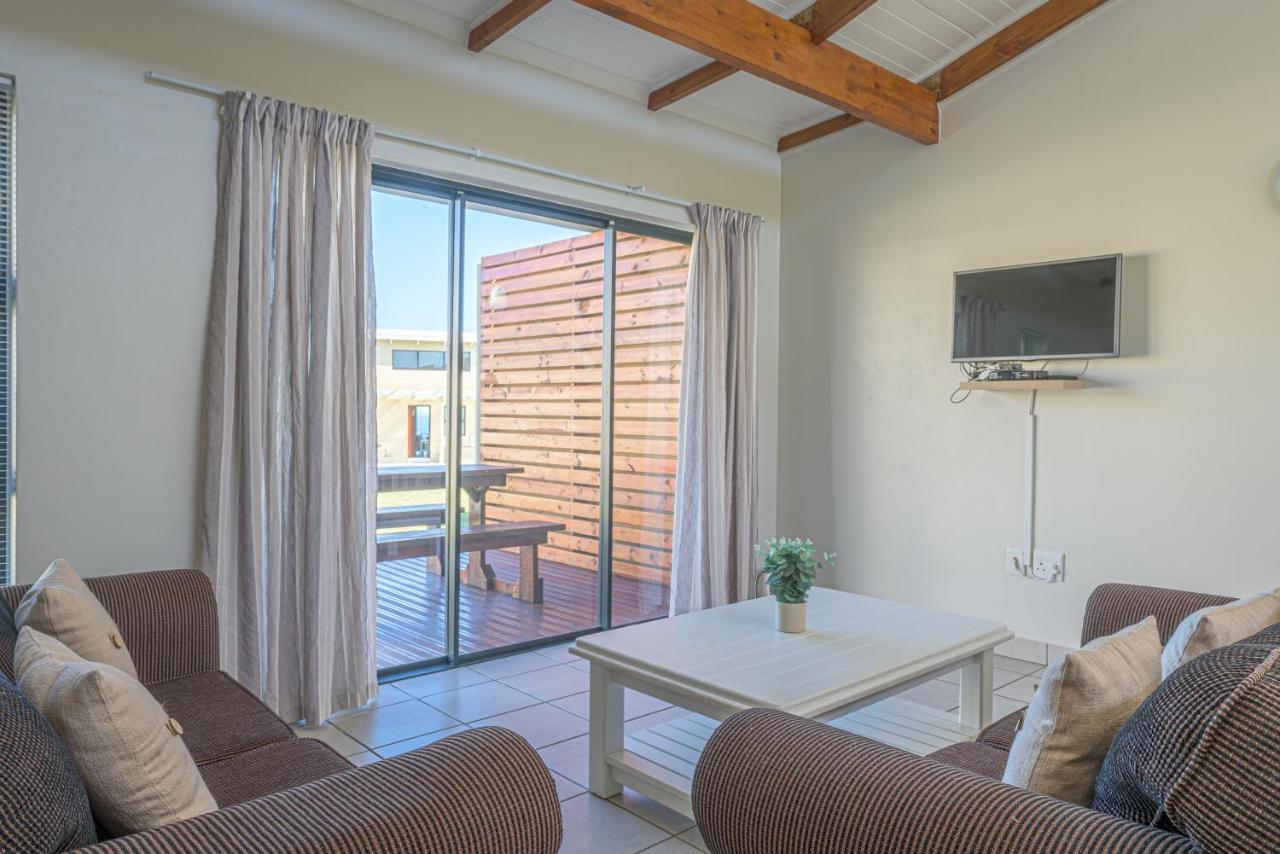 Fynbos Golf And Country Estate Hotel Eersterivierstrand Buitenkant foto